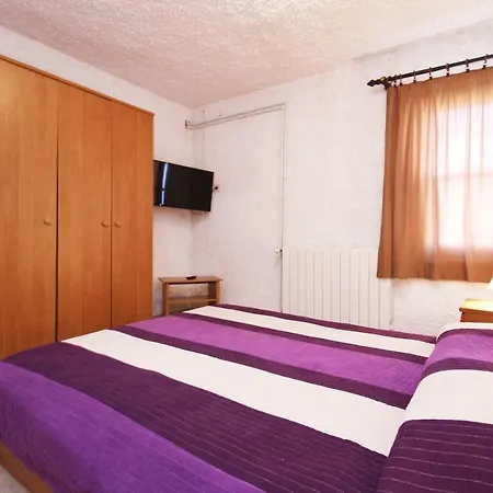 Guest house Holiday In