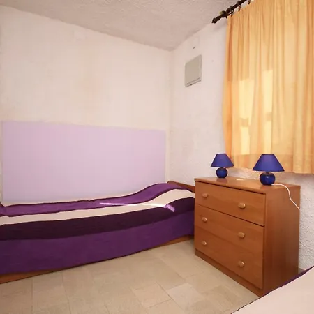 Guest house Holiday In 3*