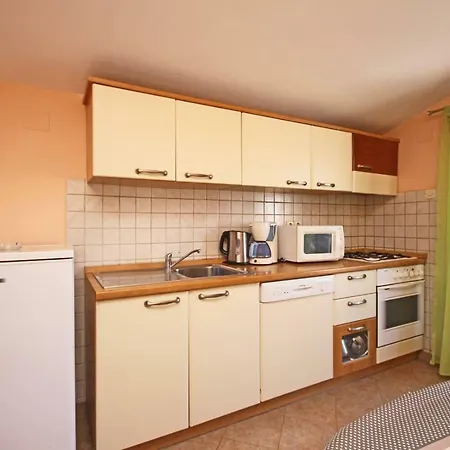 Holiday In Guest house 3*